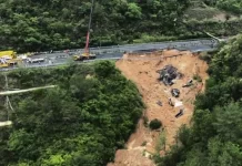 মহাসড়ক ধসে নিহতের সংখ্যা বাড়ছে চীনে