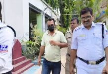 ডোমজুড়ে বিপুল পরিমাণে গাছ বোমা এবং সরকারি ত্রাণ সামগ্রী উদ্ধারের ঘটনায় গ্রেফতার উপপ্রধান