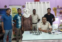 ক্যানিংয়ে আগ্নেয়াস্ত্র সহ গ্রেফতার ২